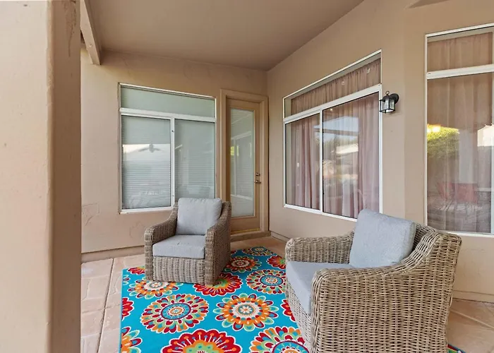 Holiday home Arizona Oasis W Pool Bbq Vaulted Ceilings Mesa
